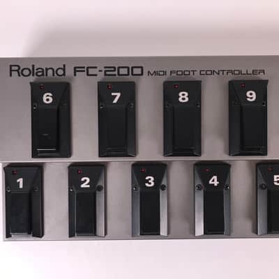 Roland FC-200 MIDI Foot Controller Battery Powered | Reverb Canada