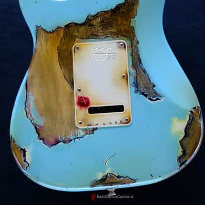 Fender Stratocaster 60th Anniversary Daphne Blue Aged Relic image 7
