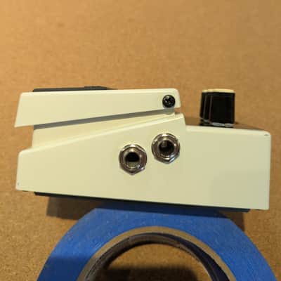 Boss NS-2 Noise Suppressor (Silver Label) 1989 - Present - White image 3
