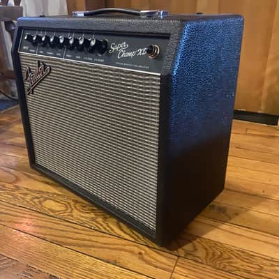 Fender Super Champ XD 2-Channel 15-Watt 1x10" Guitar Combo  with Foot Switch image 4