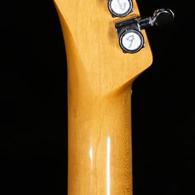 Fender Chrissie Hynde Telecaster Rosewood Fingerboard Ice Blue Metallic (675) image 6