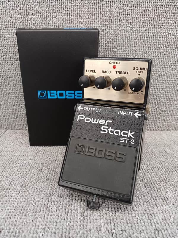 Boss ST-2
