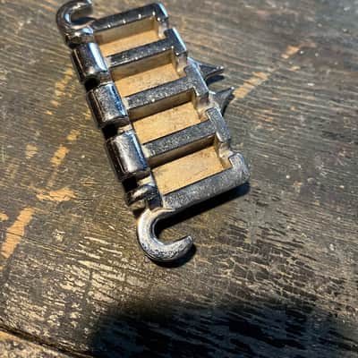 Gibson Bass bridge plate 70's 80's - chr image 1