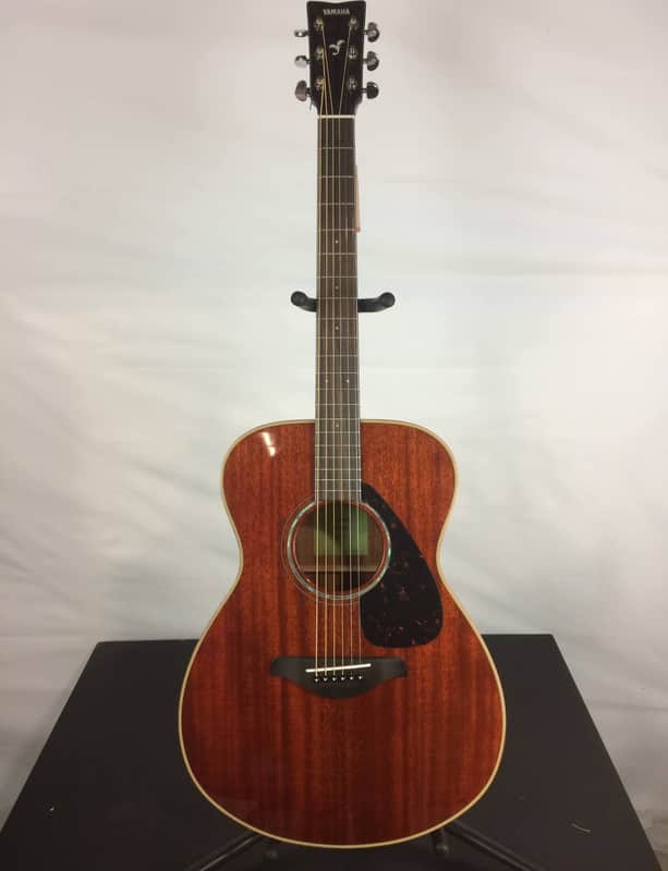 Yamaha FS850 Grand Concert Acoustic Guitar, Solid Mahogany Top image 1