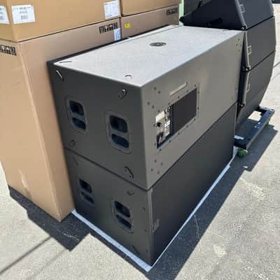 (4)JBL SRX910LA Dual 10" Powered Line Array Loudspeaker W/(2) SRX928S Subs (THS) image 7