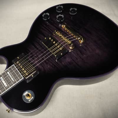 Gibson Ltd Ed Les Paul Custom Purple Widow image 4