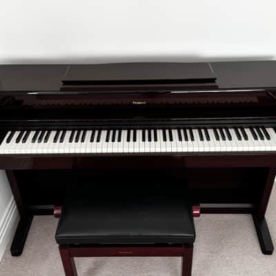 Roland KR-575 intelligent digital Piano- excellent condition image 4