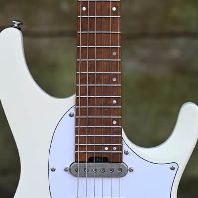 Ibanez Ichika Nito Signature ICHI10 - Vintage White Matte image 4