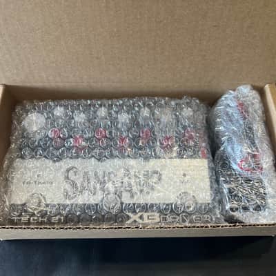 Tech 21 XBDR XB Driver SansAmp bass preamp + DI pedal 2024 - black/silver- New! image 9