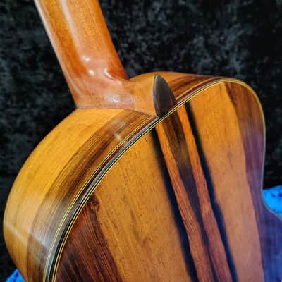2007 Hippner Grand Concert Guitar Especial 2007 - French Polish image 8