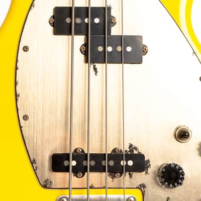 Daion Savage Yellow Electric Bass w/ Original Daion Branded Hardshell Case image 4