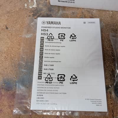 Yamaha HS3 3" Active Studio Monitor (Pair) - White image 4