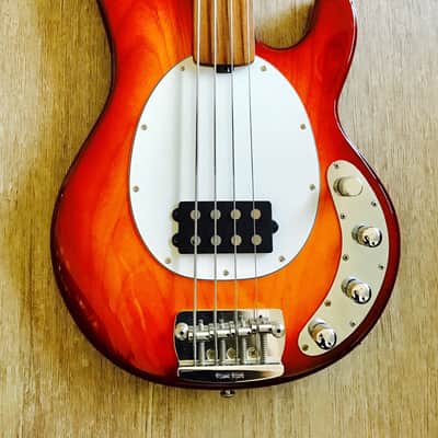 Ernie Ball Music Man Stingray 4 Fretless Bass 1997 image 12