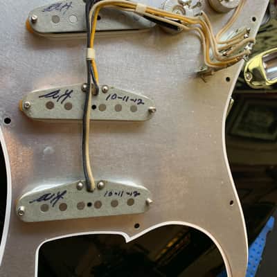 2012 Fender Custom Shop '69 Stratocaster in Black finish with hard shell case image 17