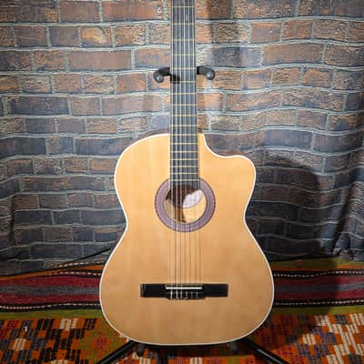 Tata Vasco Classical Nylon Guitar Natural image 1
