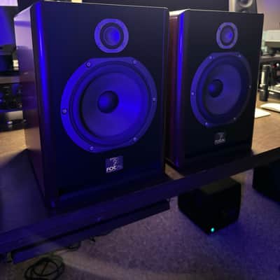 Focal Solo6 Be Powered Studio Monitor (Pair) 2010s - Gray image 3