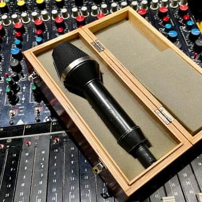 RFT Gefell UM705 condenser microphone Black East German u87 microtech original vintage Neumann m7 image 2
