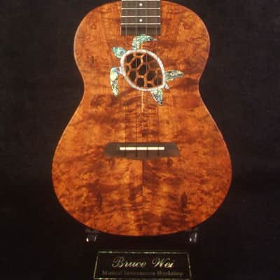 Handcrafted Concert Ukulele, Solid Curly Hawaiian Koa, Turtle, Koi Fish Inlay, Soft-bag, Bruce Wei UG15-2926 image 5