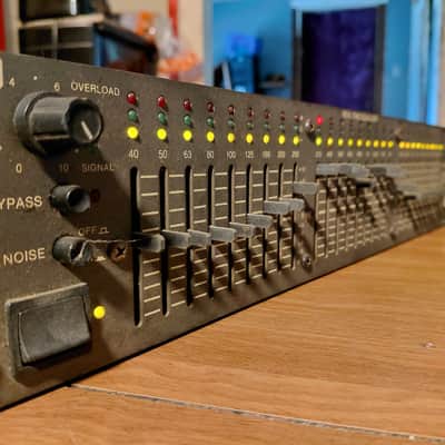 Rane Re 27 70s or 80s - Gray image 2