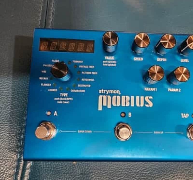 Strymon Mobius