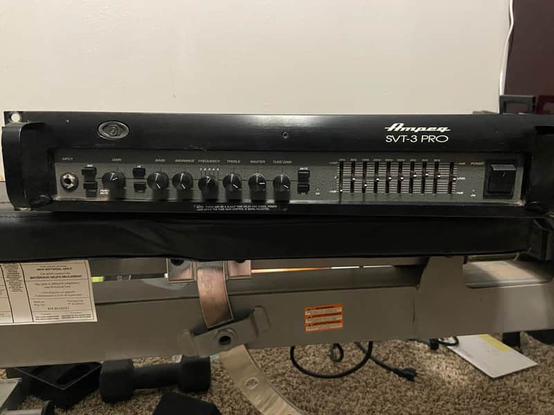 Ampeg SVT-3 PRO 450-Watt Rackmount Bass Amp Head 1999 - 2006 - Black image 1