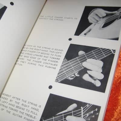 Amsco Music  Baxter's Magic Flip Book & Right Hand Style Manual Vintage 1971 50 Pages image 5