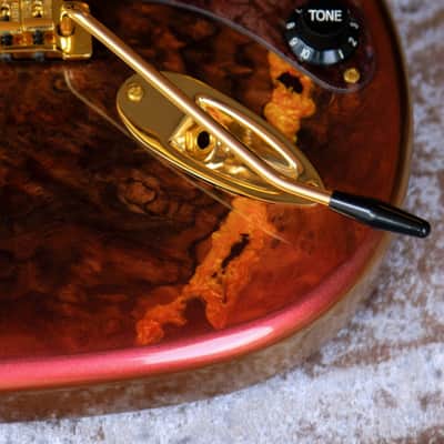 Build to Order GB Liuteria Traditional Strato wanut burl and gold resin image 3