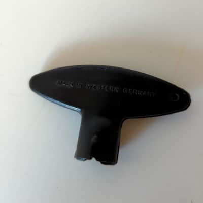 Vintage Sonor 50s/60s Teardrop Plastic Slotted Drum Key image 2