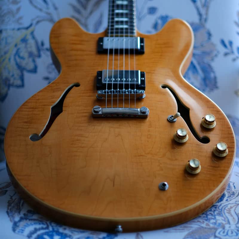 ES-335
