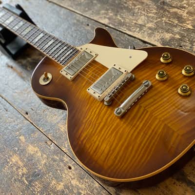 Gibson Les Paul Standard 2005 Beautiful Honeyburst Flametop Non Chambered w/ OHSC image 3