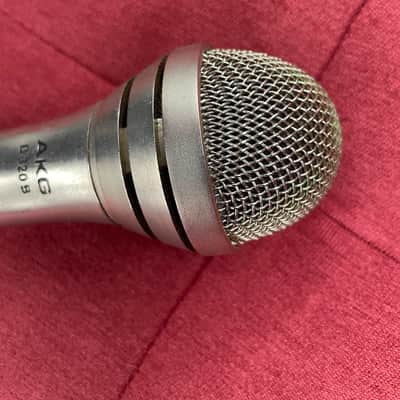 AKG D 320 B microphone - Silver image 5
