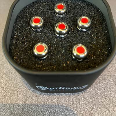 Martin APP0007 Luxe Liquidmetal Bridge Pin Set - Chrome w/ Red Inlay image 2