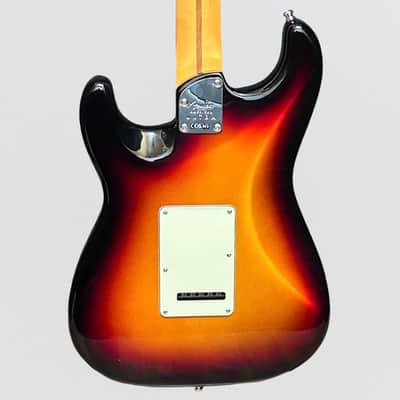 Fender American Ultra Stratocaster USA Electric Guitar 2024 - Ultraburst image 4