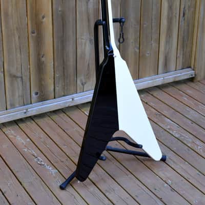 ESP/Edwards Flying V M. Shenker Model 2006 (black and white) image 6