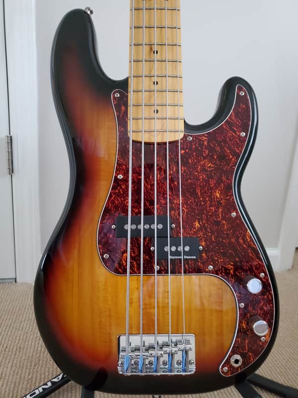 Squier Vintage Modified Precision Bass V | Reverb