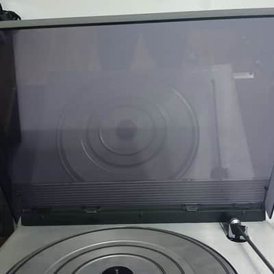 Bang & Olufsen Beogram 1800 Turntable - Powers on & Platter Spins image 4