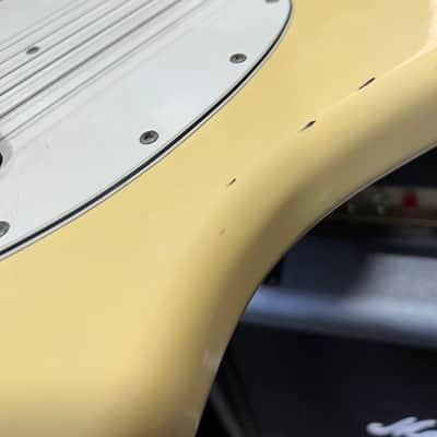 Fender Musicmaster with Rosewood Fretboard 1974 - Olympic White image 14