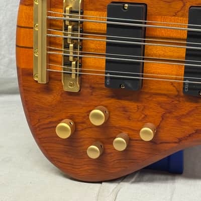 Schecter Diamond Series Studio-8 8-string Bass with Case 2017 image 7