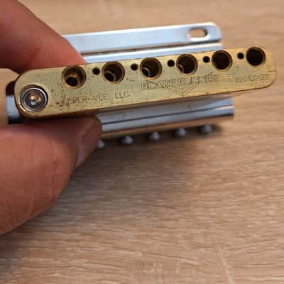 Super-vee BladeRunner - Nickel with Brass block image 4