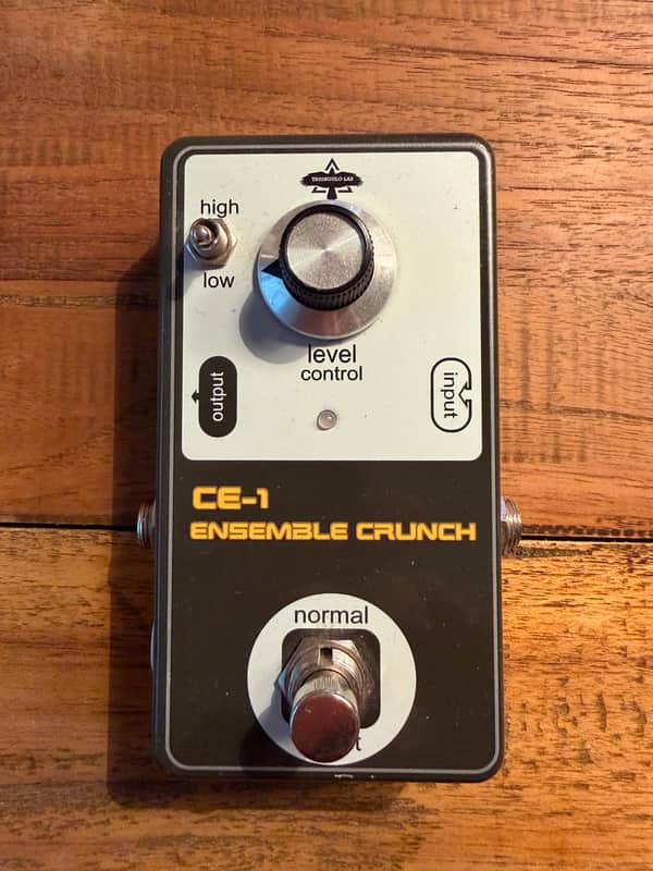 Triungulo Lab CE-1 Ensemble Crunch CE-1 2015 Gris | Reverb