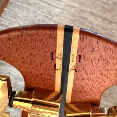 Ovation Adamas 1597 - Unidirectional Smooth Top Graphite/Birch image 6