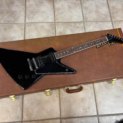 2023 Gibson '70s Explorer ebony black image 2