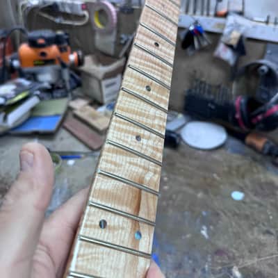 5A Flamed maple S neck - One Piece image 3