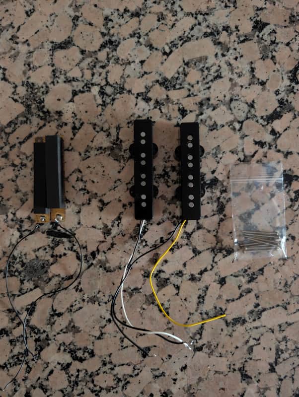 Fender Vintage Style Pickups 2022 - Black image 1