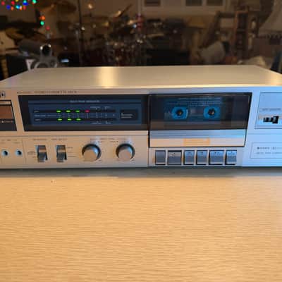 JVC KD-V100 Stereo Cassette Tape Deck Vintage Full Fresh Service Sound Great! image 2