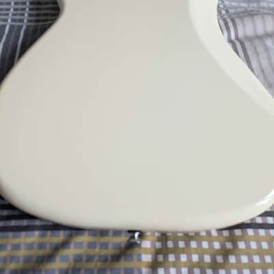 Fender Standard Precision Bass 2025 - Present - Olympic White image 3