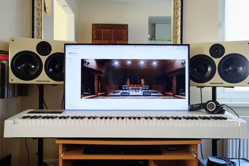 Pair of Exigy C28S Full Range Studio Monitors with Linea-Research DA4800 DSP Amplifier image 1