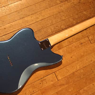 Squier Paranormal Jazzmaster XII Lake Placid Blue image 5