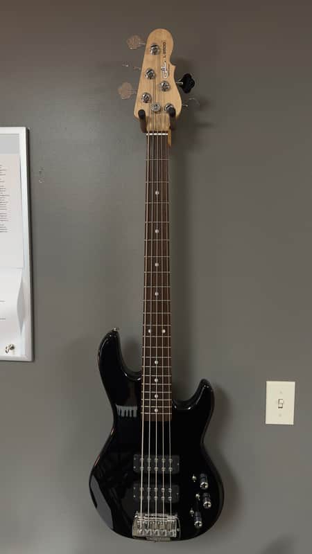 G&L Tribute Series L-2500 Sept 2005 - Black Glossy image 1