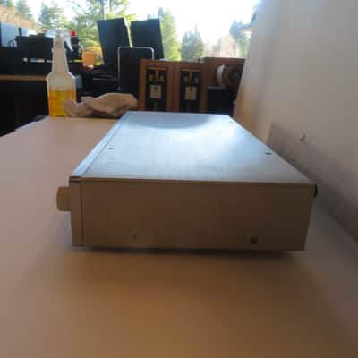 Threshold Model FET TWO early 1980's - standard image 5